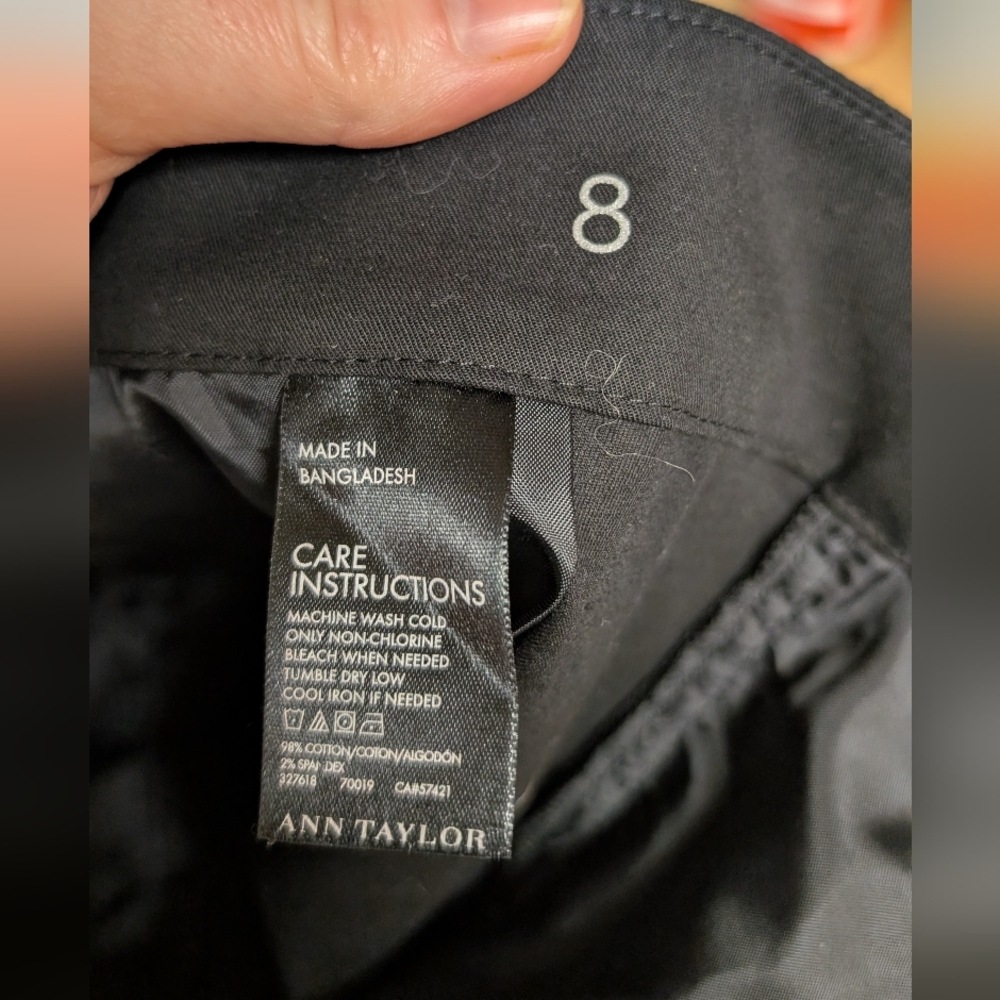 Cotton Blend Chino Shorts, Ann Taylor City Short Black - Picture 4 of 4